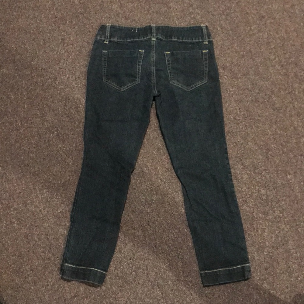 Arizona capris - Picture 2 of 2